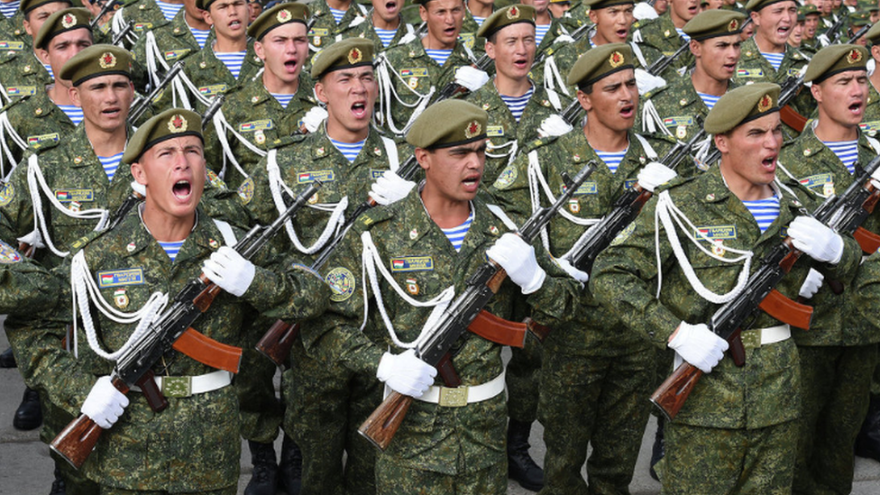 337274__104461475_troops.png