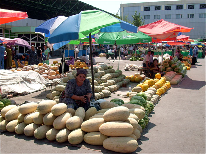 bazaar1.jpg